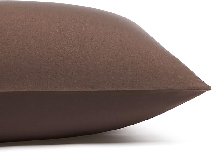 Amazon Basics Lightweight Super Soft Easy Care Microfiber 3-Piece Bed Sheet Set with 14-Inch Deep Pockets, Twin XL, Solid, Chocolate