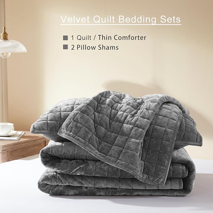 LEAONME Velvet Quilt California King-118''x106'', Lightweight Grey Velvet Comforter Set with 2 Pillow Shams, Soft Oversized Bedspread Coverlet Quilted Bedding Set for All Season