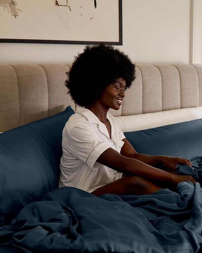 Cozy Earth Luxury Bed Sheet Set - 100% Viscose from Bamboo Fabric, Ultra-Soft & Breathable, Fits Regular & Deep Pocket Mattresses up to 20" - 4 Pieces Full Set Pacific Blue
