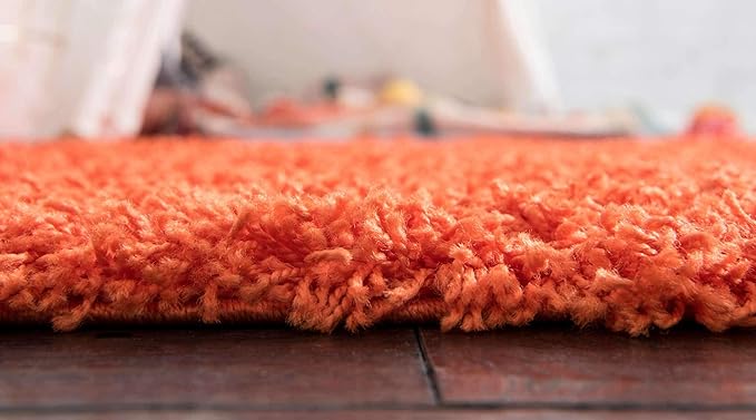 Unique Loom Solid Shag Collection Area Rug (7' 10" x 10' Rectangle, Tiger Orange)