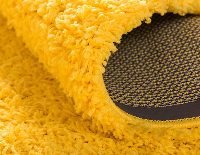 Unique Loom Solid Shag Collection Area Rug (4' 1" x 6' 1" Rectangle, Tuscan Sun Yellow)
