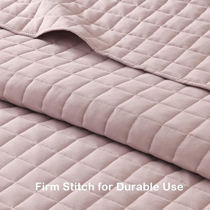 HORIMOTE HOME Dusty Pink Ruffled Quilt Set King Size, Classic Geometric Square Stitched Pattern, Pre-Washed Farmhouse Shabby Chic Microfiber Lightweight Bedding Set Bedspread Coverlet for All Season