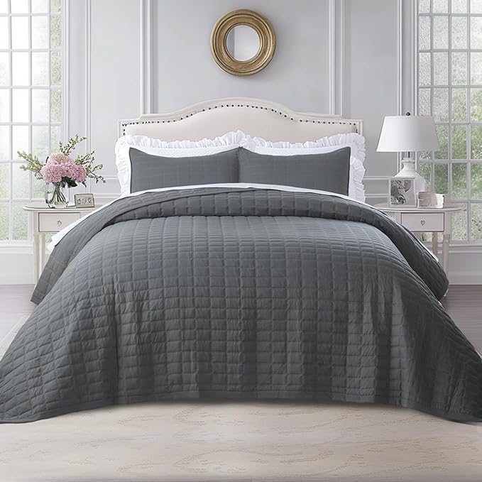 KASENTEX Oversized Queen Quilt Set 102"x106" – Soft Washed 3-Layer Lightweight Bedspread, Minimalist Nordic Design, All-Season Spring & Summer Quilt Set (1 Quilt + 2 Pillow Shams), Dark Grey