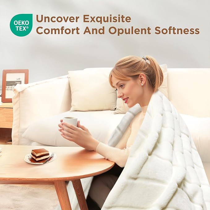 Sophia & William Throw Blanket for Couch Sofa(50x60 Inches) - Faux Fur Throw Soft Cozy, Gifts for Women, Cream