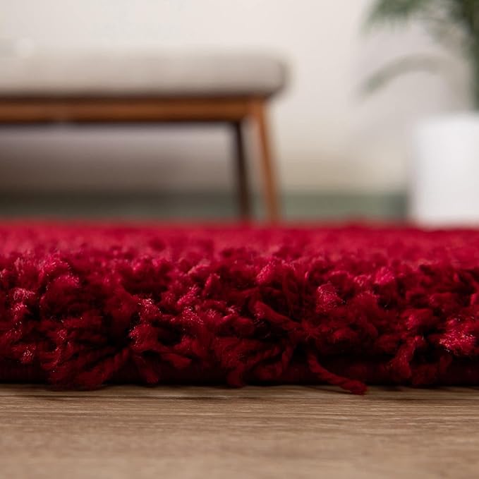 Unique Loom Solid Shag Collection Area Rug (2' 6" x 19' 8" Runner, Cherry Red)