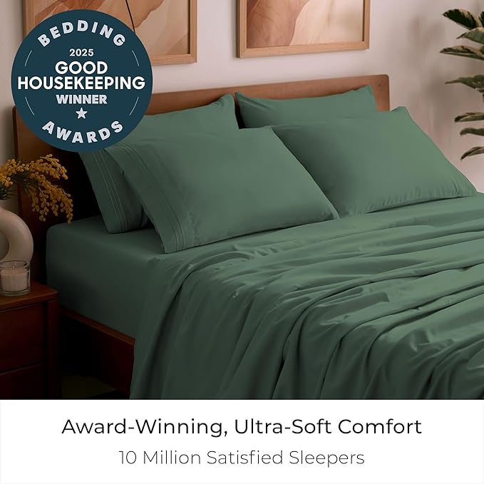Mellanni California King Sheet Set - 6-Piece Iconic Collection Bedding, (Including 4 Pillowcases), 21-Inch Extra Deep Pocket, Easy Care, Ultra Soft, Cooling Sheets, Brushed Microfiber - Emerald Green