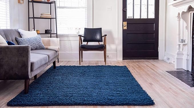 Unique Loom Solid Shag Collection Area Rug (7' 1" x 10' Rectangle, Sapphire Blue/ Navy Blue)