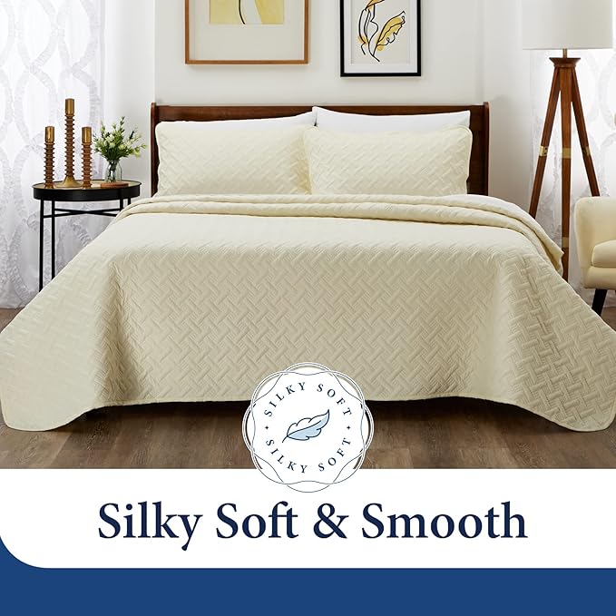 Cosy House Collection Luxury Rayon Derived from Bamboo 3-Piece Quilt Set - Ultra Soft Quilted Coverlet Bedspread - Classic Weave Stitch - Includes Quilt and 2 Pillow Shams (King/Cal King, Navy Blue)