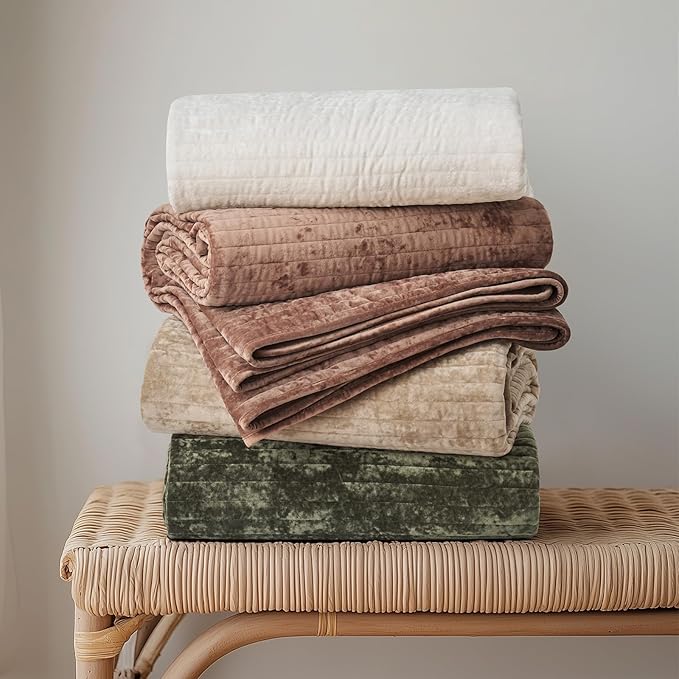 EVERGRACE Velvet Quilt Set King Size, Luxurious Soft Striped Channel Bedding Set, Lightweight Velvet Comforter for All Season, Oversized Bedspread Coverlet with 2 Matching Shams, Terracotta Clay