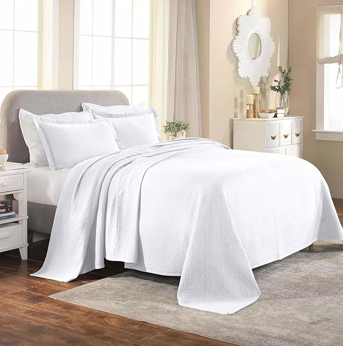 Superior 100% Cotton Basket Weave Bedspread with Shams, All-Season Premium Cotton Matelasse Jacquard Bedding, Quilted-Look Geometric Basket, Twin, White
