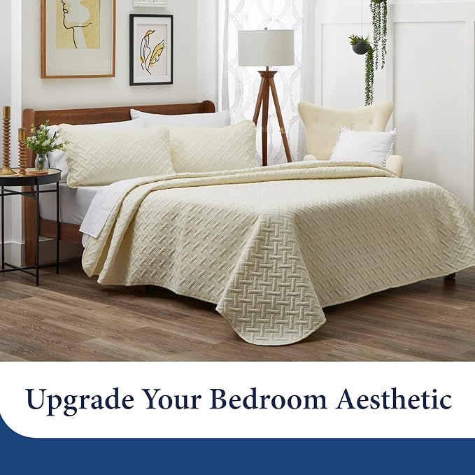 Cosy House Collection Luxury Rayon Derived from Bamboo 3-Piece Quilt Set - Ultra Soft Quilted Coverlet Bedspread - Classic Weave Stitch - Includes Quilt and 2 Pillow Shams (King/Cal King, White)