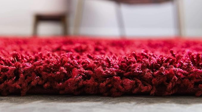 Unique Loom Solid Shag Collection Area Rug (2' 2" x 3' 1" Rectangle, Cherry Red)
