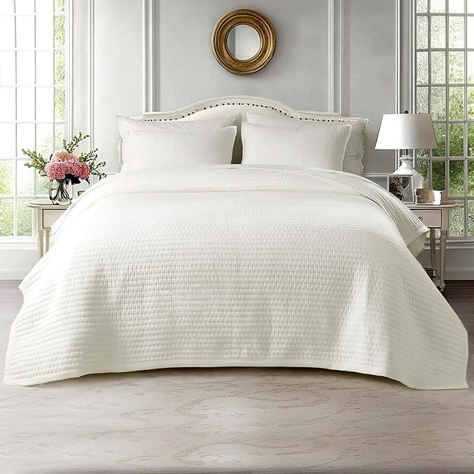 Oversized King Quilt Set 112"x106" – Soft Washed 3 - Layer Lightweight California King Bedspread, Minimalist Nordic Design, All-Season Spring & Summer Quilt Set (1 Quilt + 2 Pillow Shams), Cream White