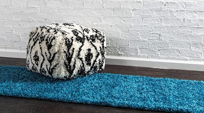 Unique Loom Solid Shag Collection Area Rug (2' 6" x 16' 5" Runner, Turquoise)