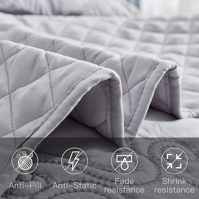 CHIXIN Bedspread Coverlet Quilt Set Full Size - Lightweight Bedding Cover - Beautiful Stitching - 5 Piece Reversible Bedspread - Luxury Damask Paisley Pattern (Full, Light Grey)