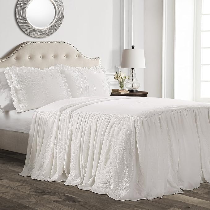 Lush Decor Ruffle Skirt Bedspread Set - 3-Piece Luxurious Farmhouse Bedding - Elegant Ruffle Detail - Timeless Style - Soft Lightweight Sheets - Full, White
