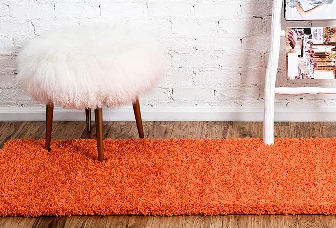 Unique Loom Solid Shag Collection Area Rug (2' 2" x 6' 5" Runner, Tiger Orange)