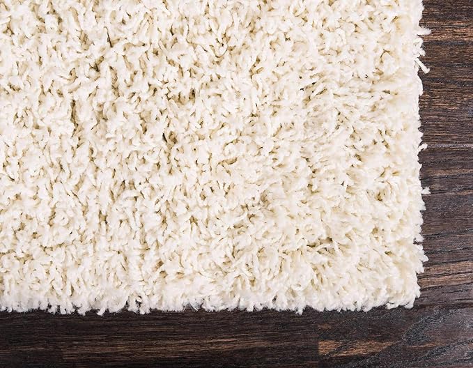 Unique Loom Solid Shag Collection Area Rug (7' 10" x 10' Rectangle, Pure Ivory)