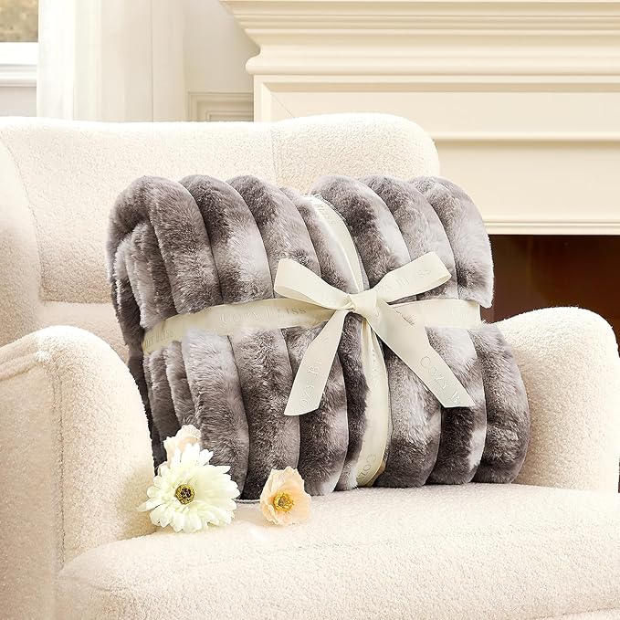 Cozy Bliss Faux Fur Throw Blanket for Couch, Cozy Warm Plush Striped Blanket for Sofa Bedroom Living Room, 90 * 90 Inches Tie-dye Grey
