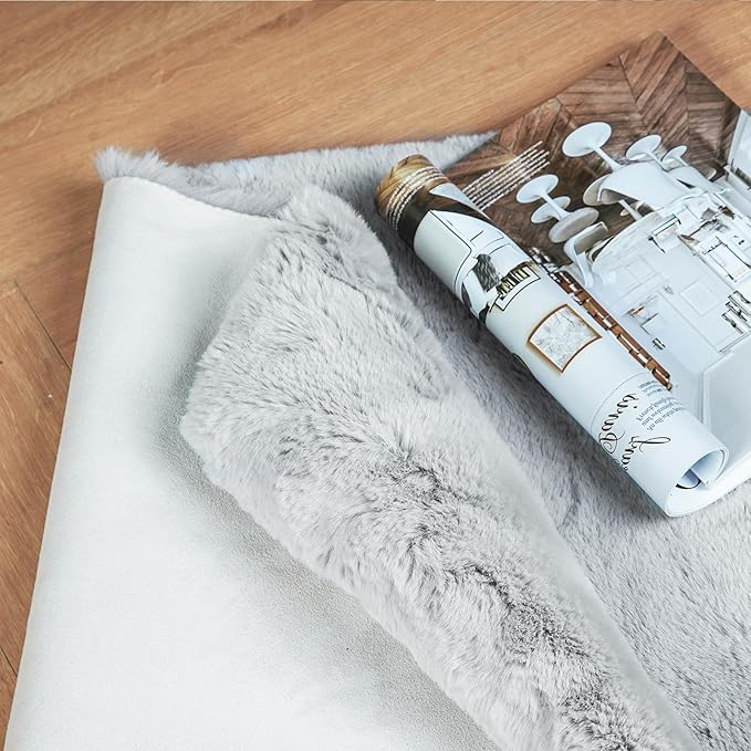 Latepis Grey Accent 4x6 Area Rug Plush Shaggy Rugs Washable Faux Rabbit Fur Rugs Fuzzy Shag Large Rug for Bedroom Dorm Nursery Luxury Home Decor Sheepskin