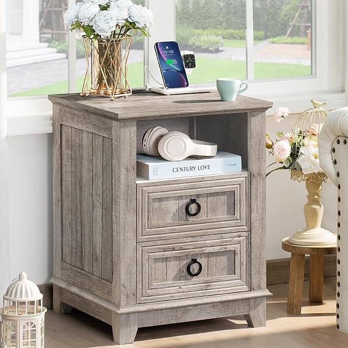 18" Farmhouse Night Stand with Charging Station, 2 Drawers End Table Dresser for Bedroom, Oak Wooden Nightstand, Bed Side Table with Open Shelf, Bedside Cabinet for Living Room, Closet