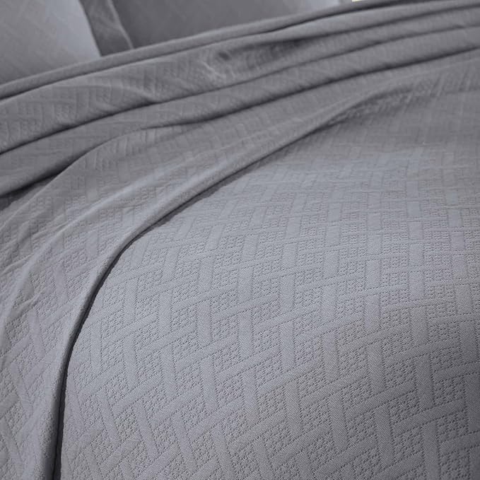 Superior 100% Cotton Basket Weave Bedspread with Shams, All-Season Premium Cotton Matelasse Jacquard Bedding, Quilted-Look Geometric Basket, Full, Grey