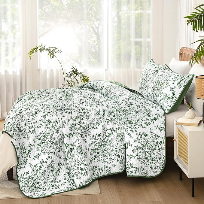 WONGS BEDDING Quilt Queen Size, Green Quilt Bedding Set with 2 Pillowcases, Botanical Quilts for Queen Bed, Soft Microfiber Lightweight Coverlet Bedspread for All Season (96"×90", 3 Pieces)