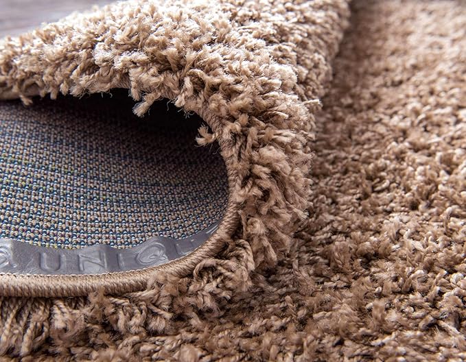 Unique Loom Solid Shag Collection Area Rug (6' 1" x 9' Rectangle, Sandy Brown)