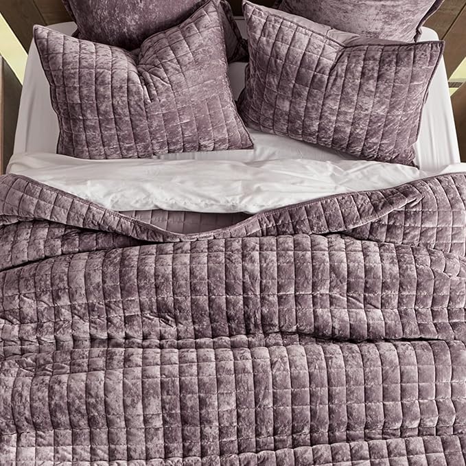 RECYCO Luxury Velvet Quilt Set King Size Bedding Sets, Ultra Soft Velvet Comforter Set, Lightweight Grid Box Stitch Oversized Bedspread Coverlet for All Season, with 2 Shams, Purple