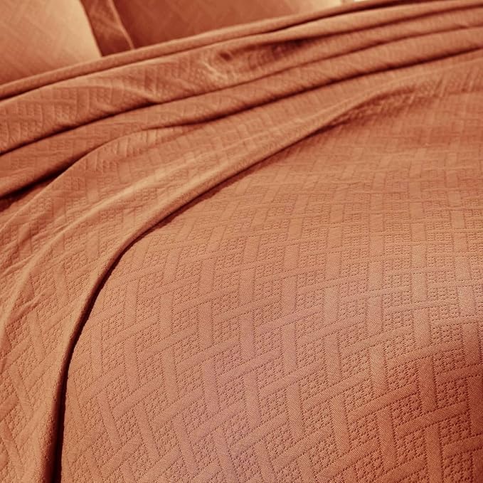 Superior 100% Cotton Basket Weave Bedspread with Shams, All-Season Premium Cotton Matelasse Jacquard Bedding, Quilted-Look Geometric Basket, Twin, Mandarin
