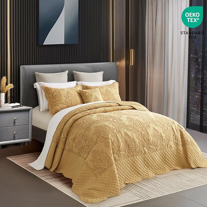 CHIXIN Oversized Bedspread Coverlet Set King Size - Lightweight Bedding Cover - Beautiful Stitching - 5 Piece Reversible Bedspread - Luxury Damask Paisley Pattern (King, Honey-Gold)
