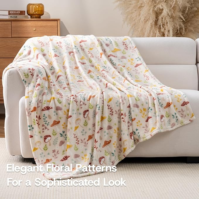 Luxury Printed Fleece Warm Throw Blanket, Soft Lightweight Velvety Plush Throw for Couch and Bed, Cozy Comfy for All Seasons(Cream Various Mushrooms, 50×70 Inches)