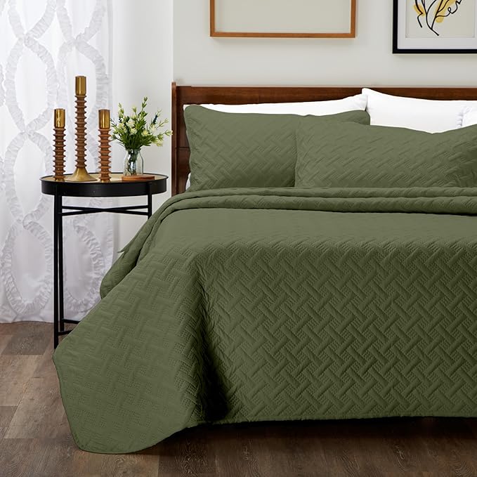 Cosy House Collection Luxury Rayon Derived from Bamboo 3-Piece Quilt Set - Ultra Soft Quilted Coverlet Bedspread - Classic Weave Stitch - Includes Quilt and 2 Pillow Shams (Full/Queen, Sage Green)