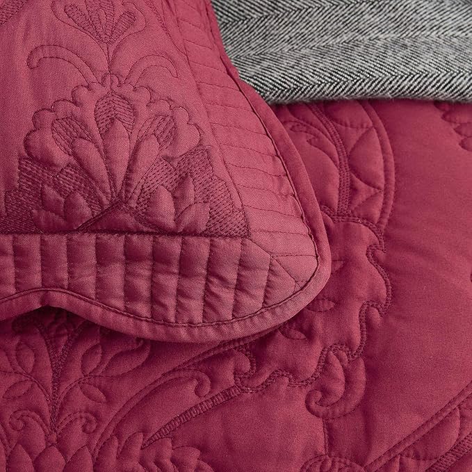 CHIXIN Oversized Bedspread Coverlet Set King Size - Lightweight Bedding Cover - Beautiful Stitching - 5 Piece Reversible Bedspread - Gorgeous Damask Paisley Pattern (King, Wine Red)
