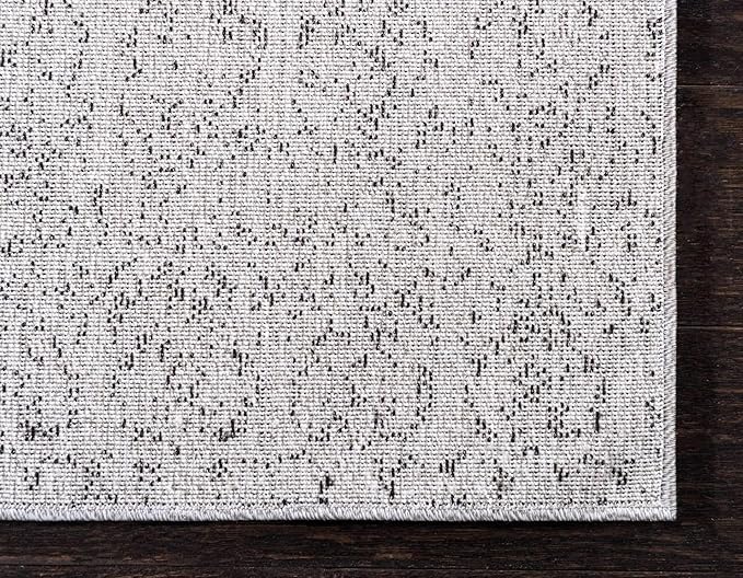 Unique Loom Del Mar Collection Area Rug - Jennifer (7' 1" x 10' Rectangle, Gray/ Black)