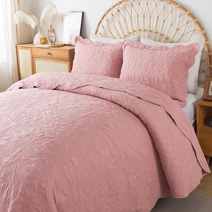 HoneiLife Quilt Sets King Size - 3 Pieces Microfiber Quilt Set Lightweight Bedspreads Reversible Coverlets Rustic Bed Cover King Quilt Bedding Set All Season Quilts-Pink