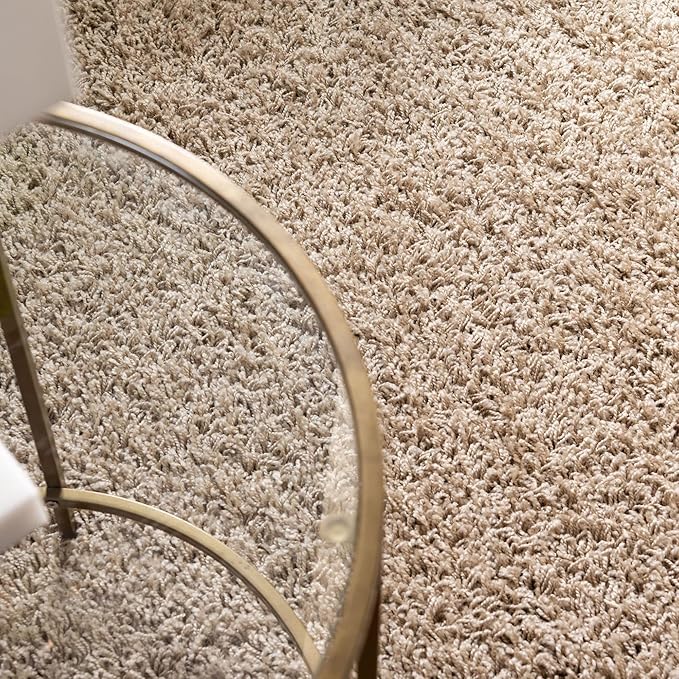 Unique Loom Solid Shag Collection Area Rug (7' 1" Round, Taupe)