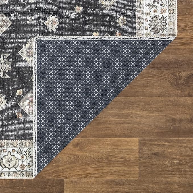 Bloom Rugs Washable Non-Slip 4' x 6' Rug - Black/Ivory Traditional Area Rug for Living Room, Bedroom, Dining Room, and Kitchen - Exact Size: 4' x 6'