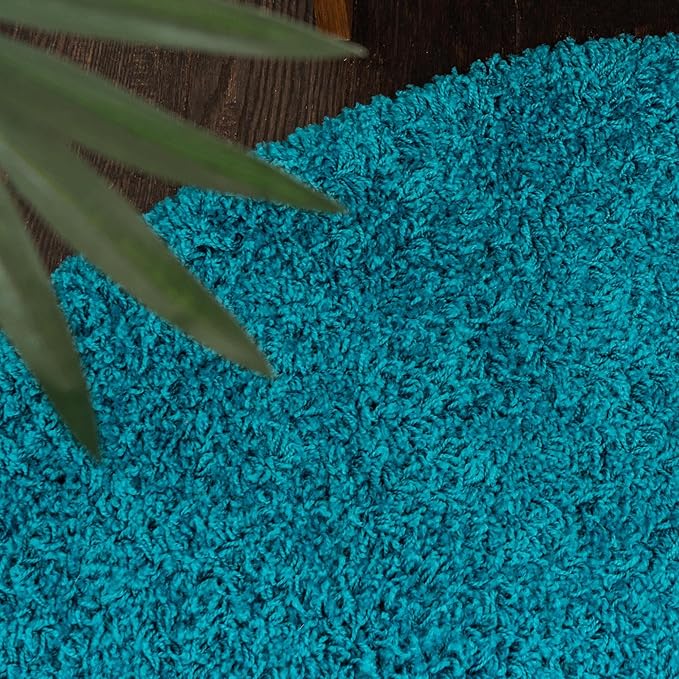 Unique Loom Solid Shag Collection Area Rug (5' 1" x 8' Oval, Turquoise)