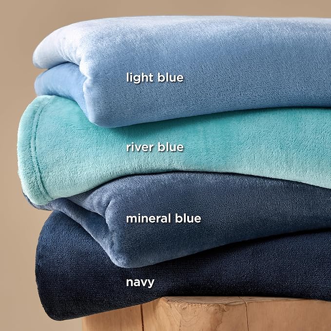 Bedsure GentleSoft Twin XL Fleece Blanket Dorm Bedding - Lightweight Soft Cozy Blankets for Bed, Sofa, Couch, Travel, Camping, Light Blue, 66"x90"