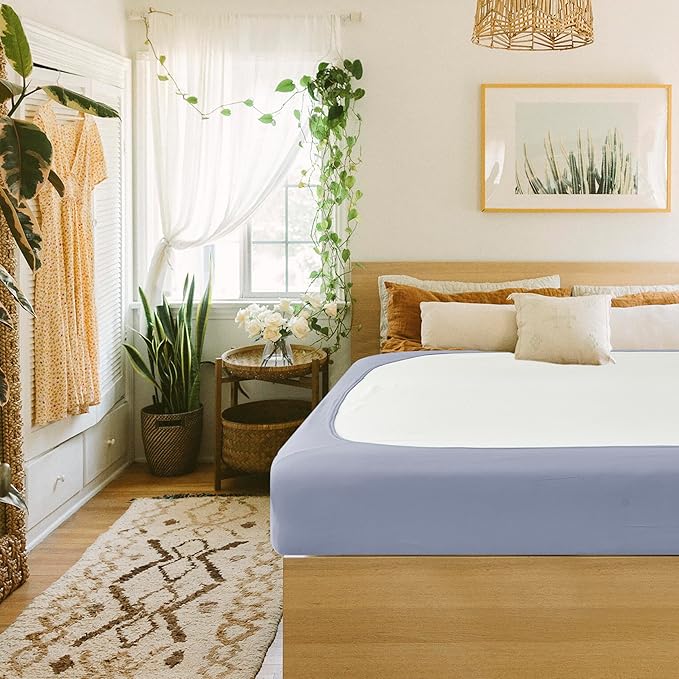 Biscaynebay Decorative Box Spring Cover King & Cal King Size, Silver Grey Luxurious Jersey Knitting Stretchy Wrap Around 4 Sides Bed Skirt for Home/Hotels Easy Fit Wrinkle Free Machine Washable