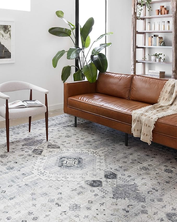 Loloi Skye Collection SKY-02 Silver/Grey 8'-0" x 8'-0" Round Area Rug