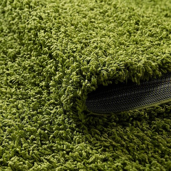 Unique Loom Solid Shag Collection Area Rug (8' x 10' Oval, Grass Green)