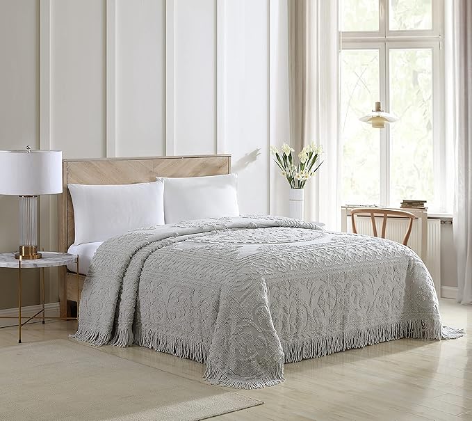 Beatrice Home Fashions Medallion Chenille Bedspread, King, Gray