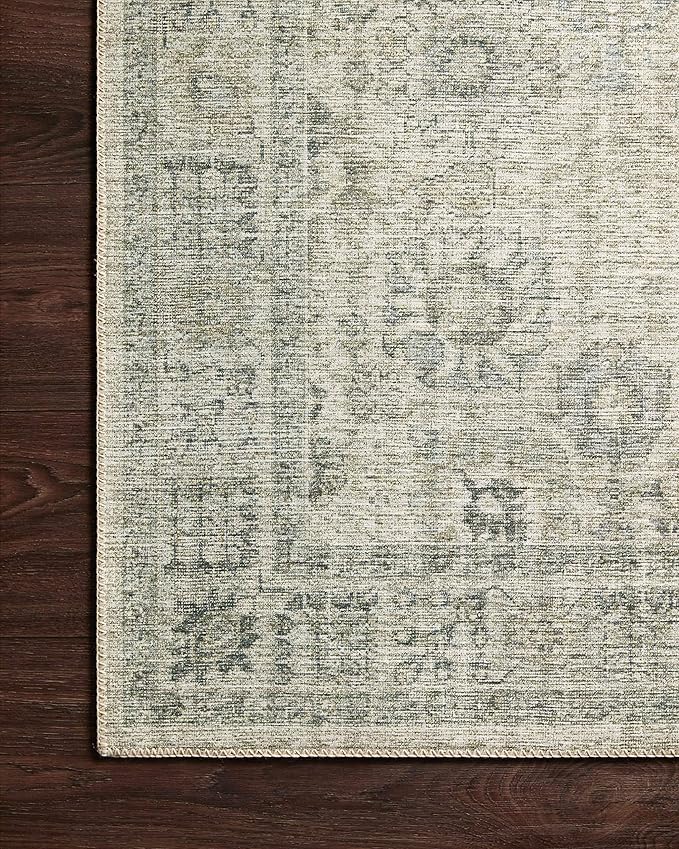 Loloi Skye Collection SKY-14 Natural/Sage 7' x 9' Oval Area Rug